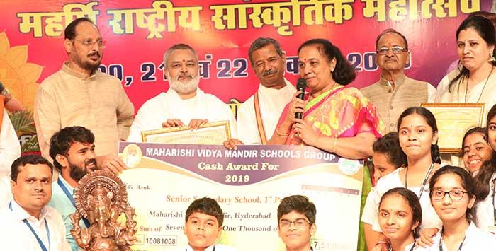Smt.Vasanthy Parasuraman, Principal of MVM Hyderabad Senior Secondary School got 1st Prize on the occasion of Maharishi National Cultural Celebration 2019.