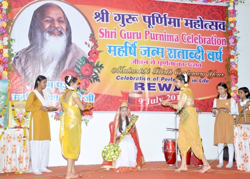 students of maharishi vidya mandir school rewa have presented cultural programme