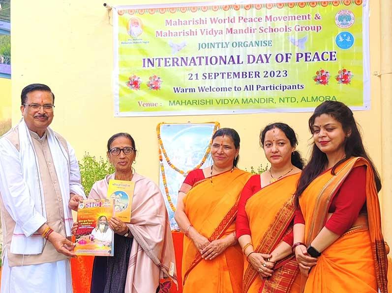 Maharishi Vidya Mandir Schools Group and Maharishi World Peace Movement jointly organized International day of Peace on 21st Sept 2023 at Maharishi Vidya Mandir Paparsalli Almora