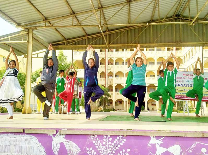 MVM Bhandara : 9th International Yoga Day Celebration in the campus of Maharishi Vidya Mandir, Bhandara.