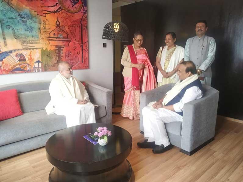 Brahmachari Girish ji and delegation members also met Hon'ble Chief Minister of Assam Shri Himanta Biswa Sarma. Brahmachari Girish Ji has briefed him with all Maharishi Ji's world wide programmes and specially on TM and establishing large groups of TM Siddhi practitioners.